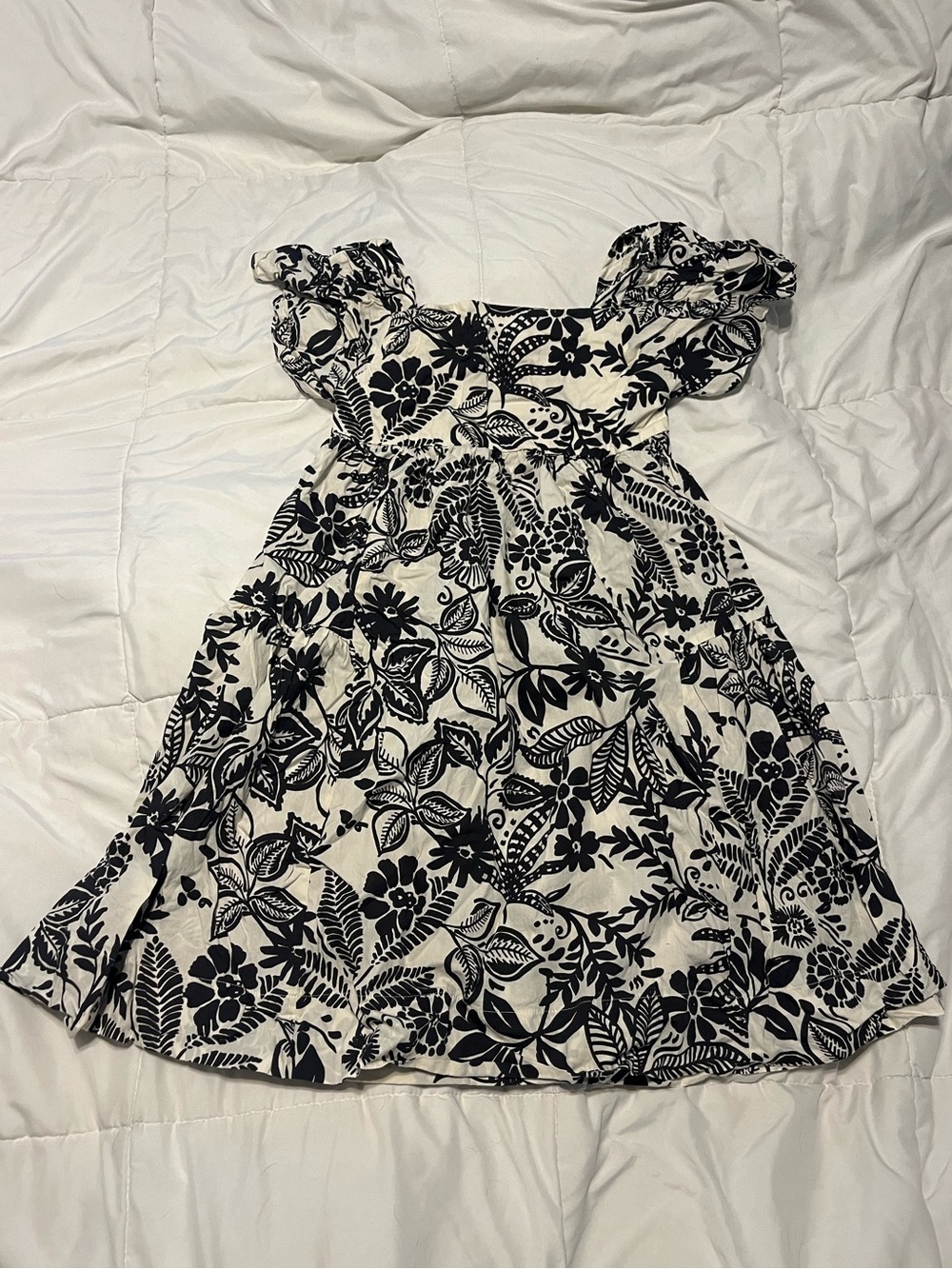 Zara Girls Black and White Floral Dress size 13/14